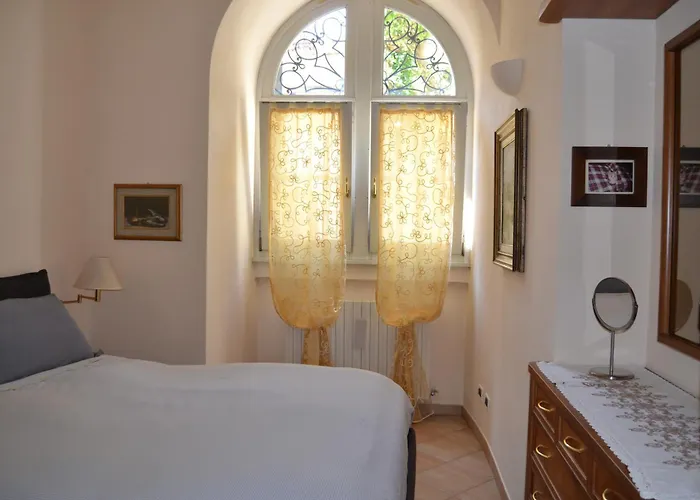 Marta's Sweet Apartment Menaggio
